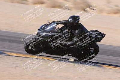 media/Dec-10-2023-SoCal Trackdays (Sun) [[0ce70f5433]]/Turn 9 Inside Set 2 (1115am)/